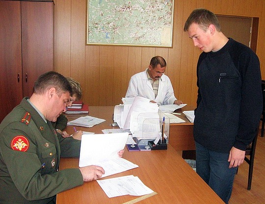 Бывшего председателя ОВВК военного комиссара Кировской области обвиняют в совершении мошенничества