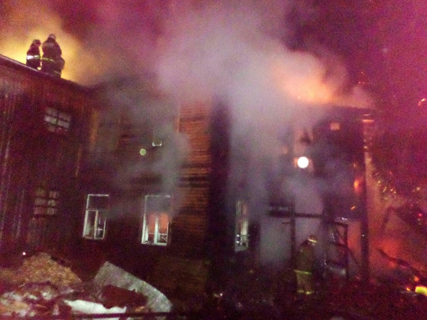 В Слободском пожарные спасли из огня 10 человек