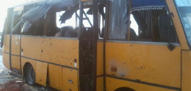 Кто обстрелял автобус с мирными жителями в Донецкой области?