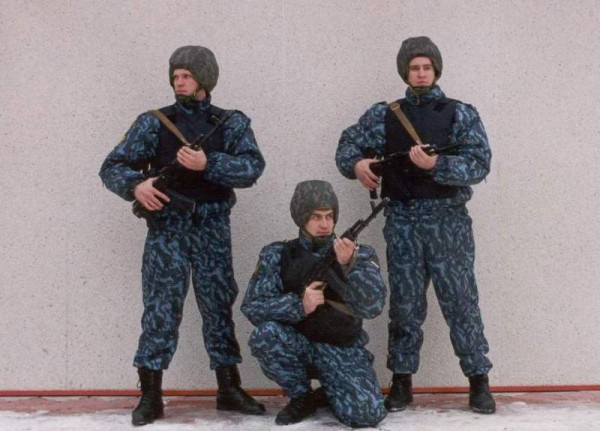 В России процветает частная охранная организация (ЧОП)